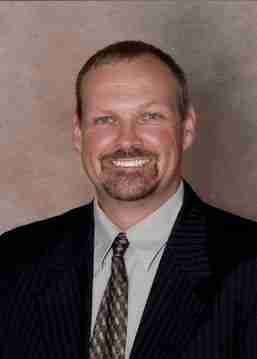 Karl Wooldridge : Station Manager